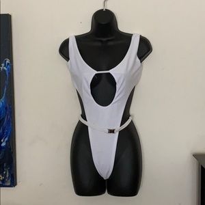 Sexy cutout monokini - M NWT